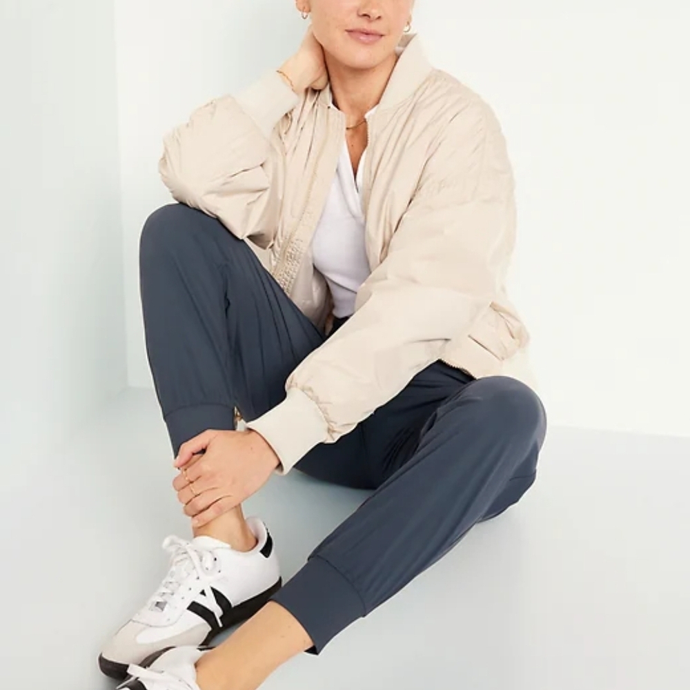 Old Navy Sleektech Jogger Pants